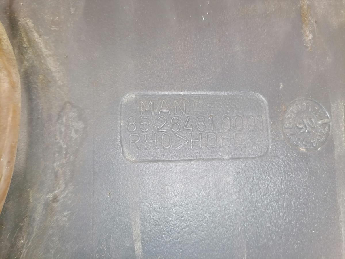MAN Windscreen washer fluid tank 85264810001 - Cần gạt nước cho Xe tải: hình 5 MAN Windscreen washer fluid tank 85264810001 - Cần gạt nước cho Xe tải: hình 5