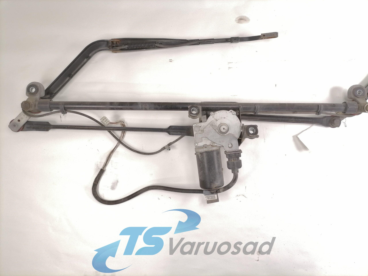 MAN Wiper frame 81264116113 - Cần gạt nước cho Xe tải: hình 4 MAN Wiper frame 81264116113 - Cần gạt nước cho Xe tải: hình 4