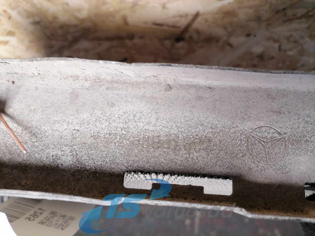 MB Cooling radiator A9705000403 - Bộ tản nhiệt cho Xe tải: hình 3 MB Cooling radiator A9705000403 - Bộ tản nhiệt cho Xe tải: hình 3