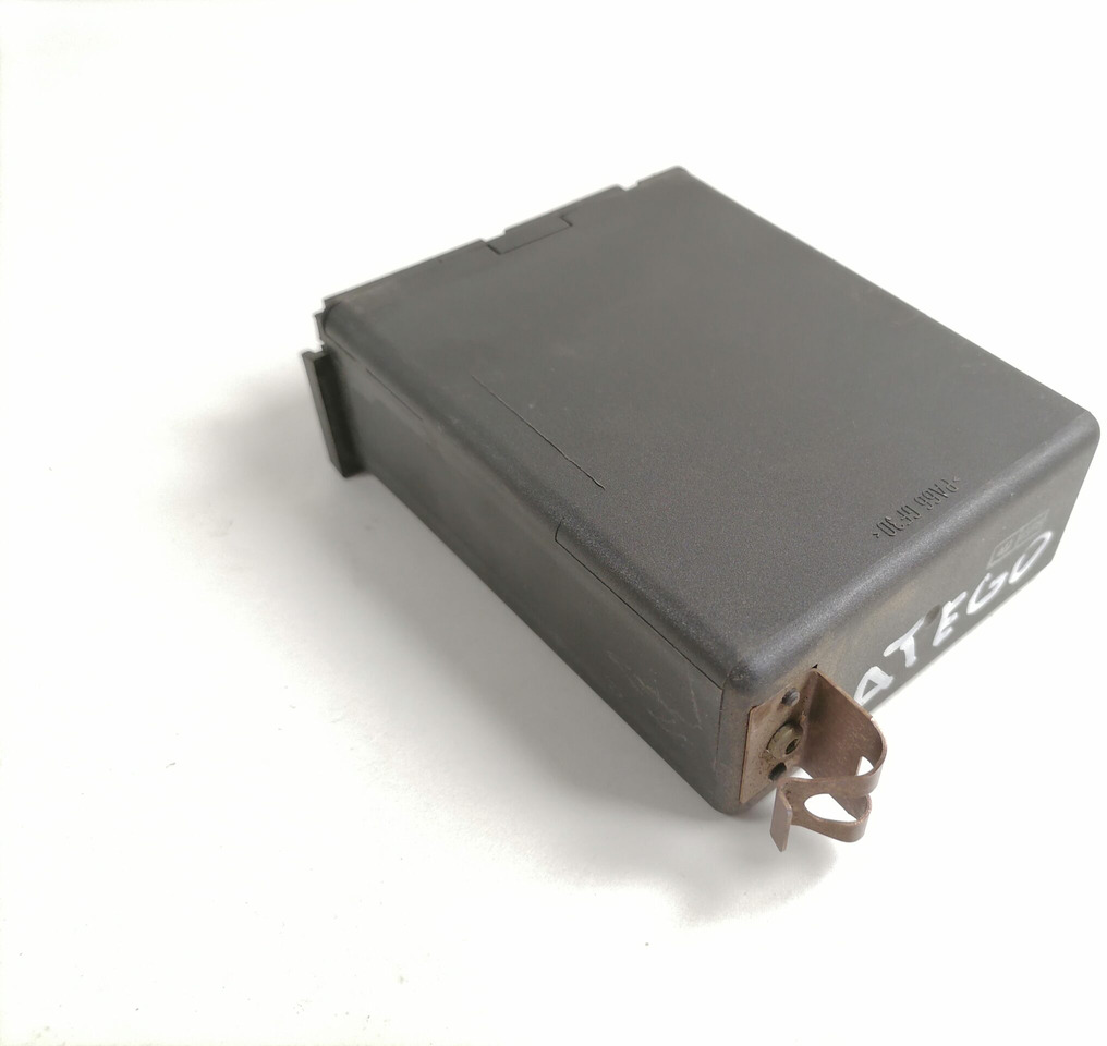 MB Ecu, door lock A0004460819 - Phụ tùng chung cho Xe tải: hình 4 MB Ecu, door lock A0004460819 - Phụ tùng chung cho Xe tải: hình 4