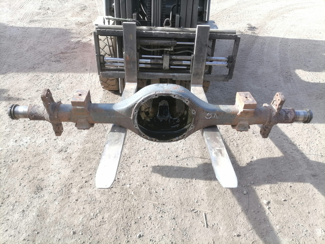 MB Rear axel 2310812005 - Trục và các bộ phận cho Xe tải: hình 1 MB Rear axel 2310812005 - Trục và các bộ phận cho Xe tải: hình 1