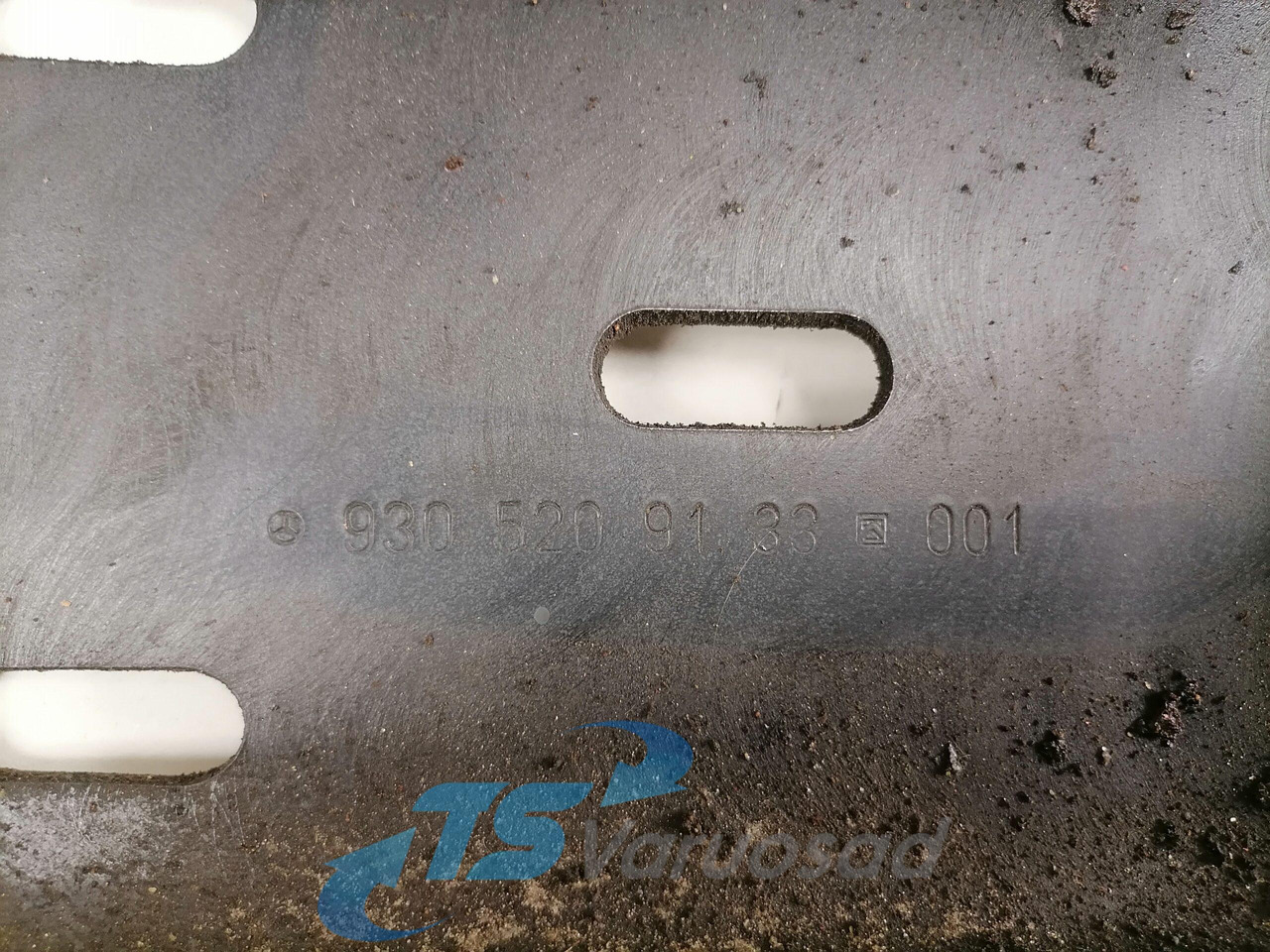 Mercedes-Benz Astmelaua kandur 9305209133 - Bậc bước cho Xe tải: hình 3 Mercedes-Benz Astmelaua kandur 9305209133 - Bậc bước cho Xe tải: hình 3