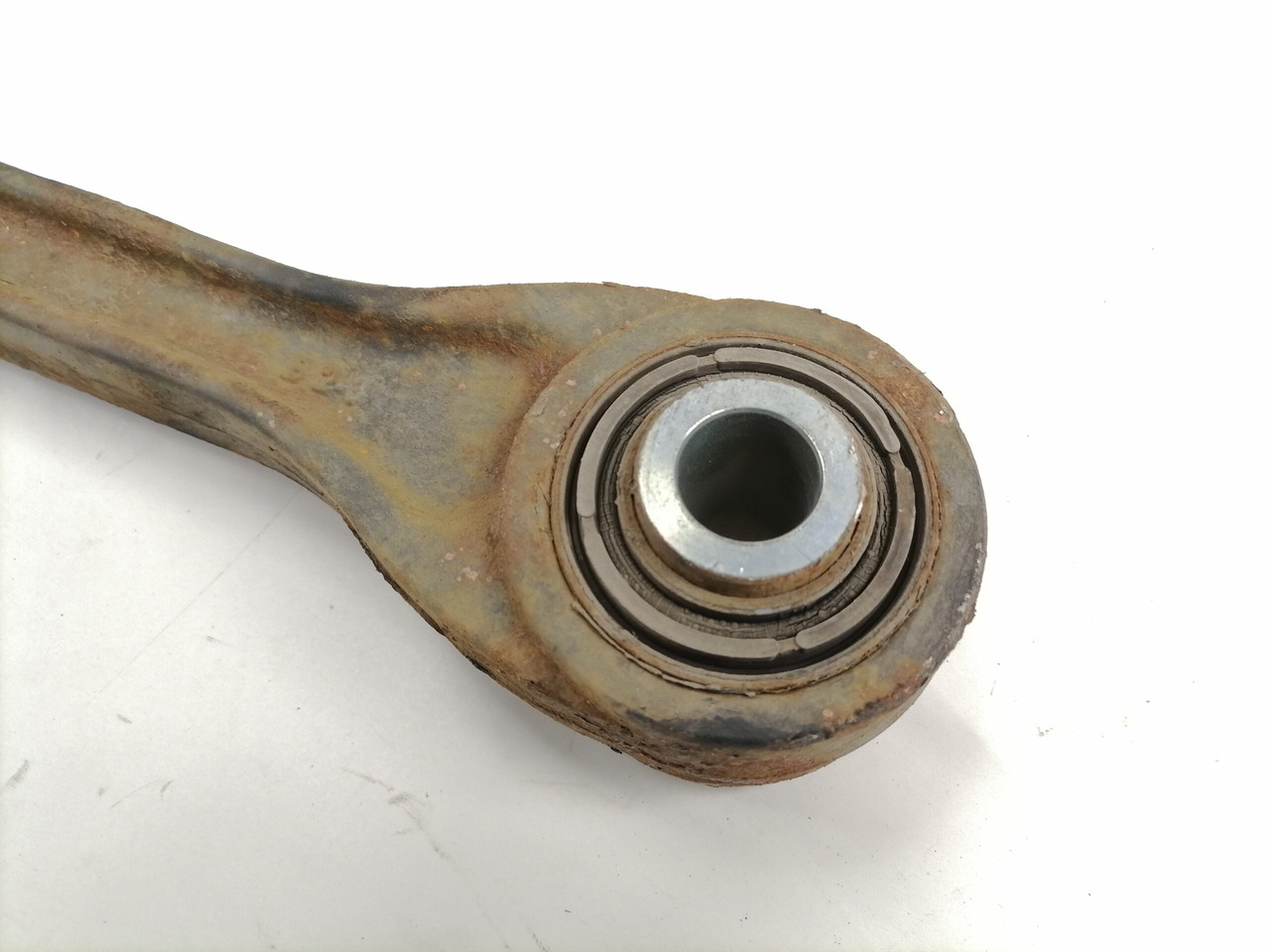 Mercedes-Benz Torque rod A9603300311 - Trục và các bộ phận cho Xe tải: hình 2 Mercedes-Benz Torque rod A9603300311 - Trục và các bộ phận cho Xe tải: hình 2