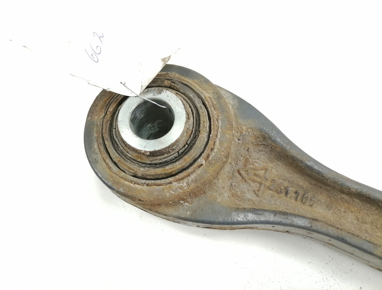 Mercedes-Benz Torque rod A9603300311 - Trục và các bộ phận cho Xe tải: hình 3 Mercedes-Benz Torque rod A9603300311 - Trục và các bộ phận cho Xe tải: hình 3