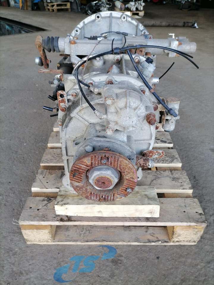 Renault Käigukast Y06365 - Hộp số và các bộ phận cho Xe tải: hình 3 Renault Käigukast Y06365 - Hộp số và các bộ phận cho Xe tải: hình 3