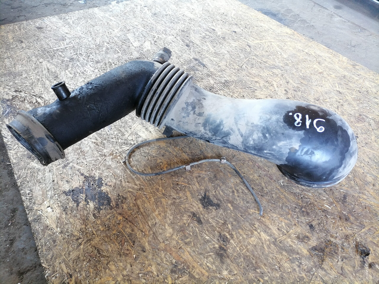 Scania Air intake 1409145 - Hệ thống nạp khí cho Xe tải: hình 2 Scania Air intake 1409145 - Hệ thống nạp khí cho Xe tải: hình 2