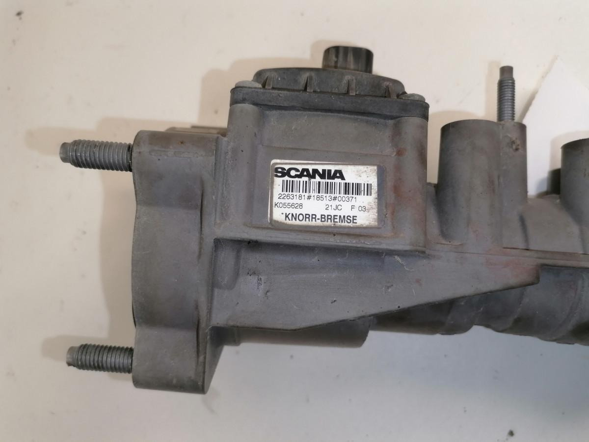 Scania Brake pressure control 2263181 - Van phanh cho Xe tải: hình 3 Scania Brake pressure control 2263181 - Van phanh cho Xe tải: hình 3
