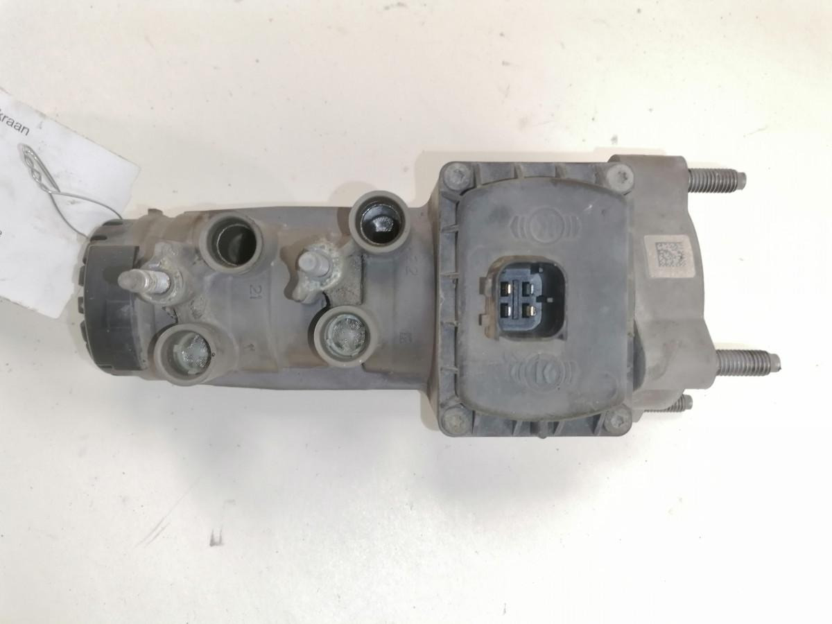 Scania Brake pressure control 2263181 - Van phanh cho Xe tải: hình 4 Scania Brake pressure control 2263181 - Van phanh cho Xe tải: hình 4