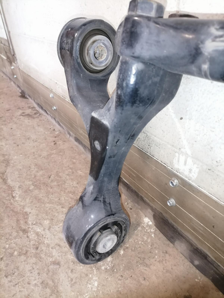 Scania Cab anti-roll bar 2720975 - Hệ thống treo cabin cho Xe tải: hình 2 Scania Cab anti-roll bar 2720975 - Hệ thống treo cabin cho Xe tải: hình 2