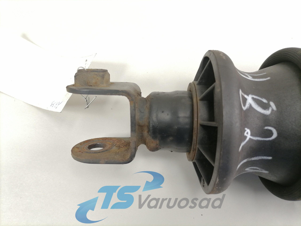 Scania Cab suspension 2493165 - Hệ thống treo cabin cho Xe tải: hình 3 Scania Cab suspension 2493165 - Hệ thống treo cabin cho Xe tải: hình 3