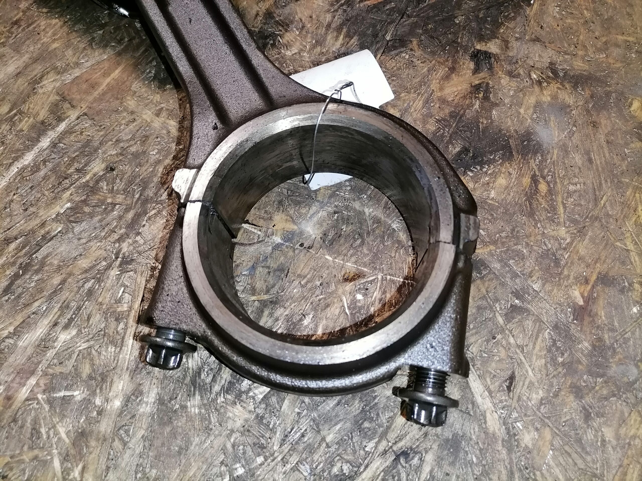 Scania Connecting rod + piston 1798596 - Pít tông/ Vòng/ Ống lót cho Xe tải: hình 2 Scania Connecting rod + piston 1798596 - Pít tông/ Vòng/ Ống lót cho Xe tải: hình 2
