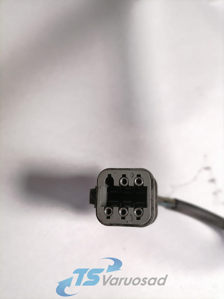 Scania Cooling fan 1763618 - Quạt cho Xe tải: hình 5 Scania Cooling fan 1763618 - Quạt cho Xe tải: hình 5