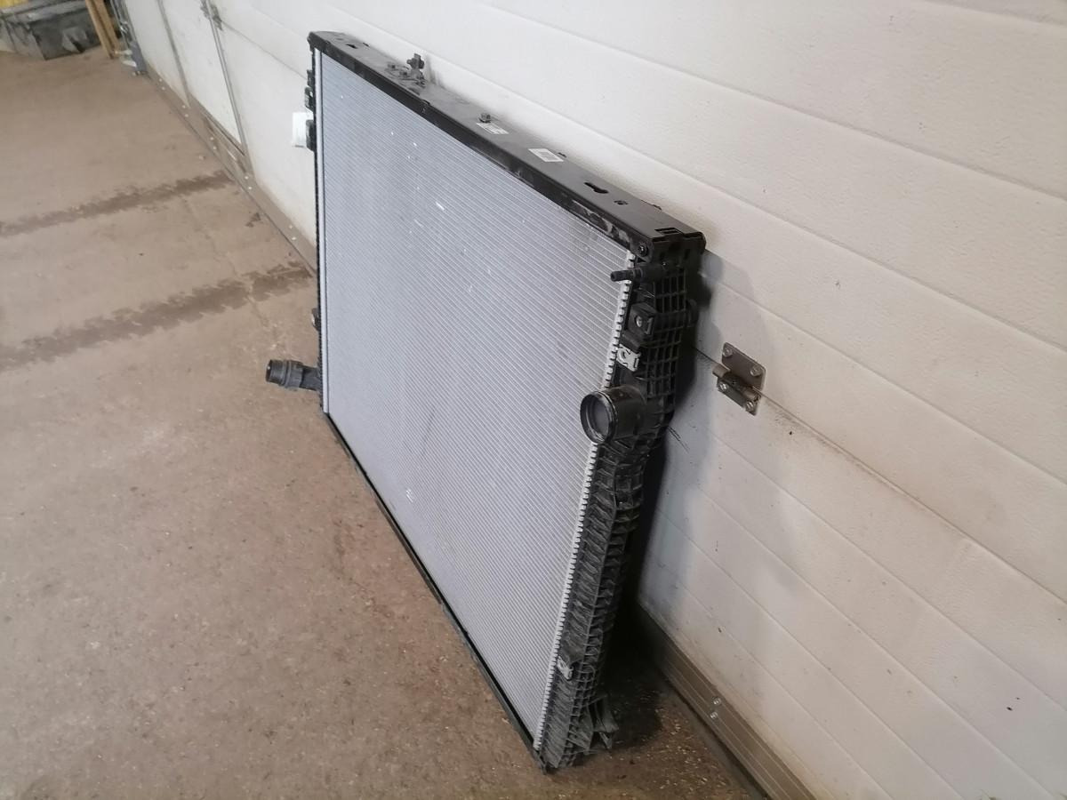 Scania Cooling radiator 3158317 - Bộ tản nhiệt cho Xe tải: hình 4 Scania Cooling radiator 3158317 - Bộ tản nhiệt cho Xe tải: hình 4