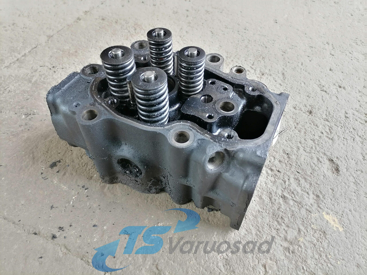 Scania Cylinder head, XPI 1921303 - Đầu xilanh cho Xe tải: hình 1 Scania Cylinder head, XPI 1921303 - Đầu xilanh cho Xe tải: hình 1