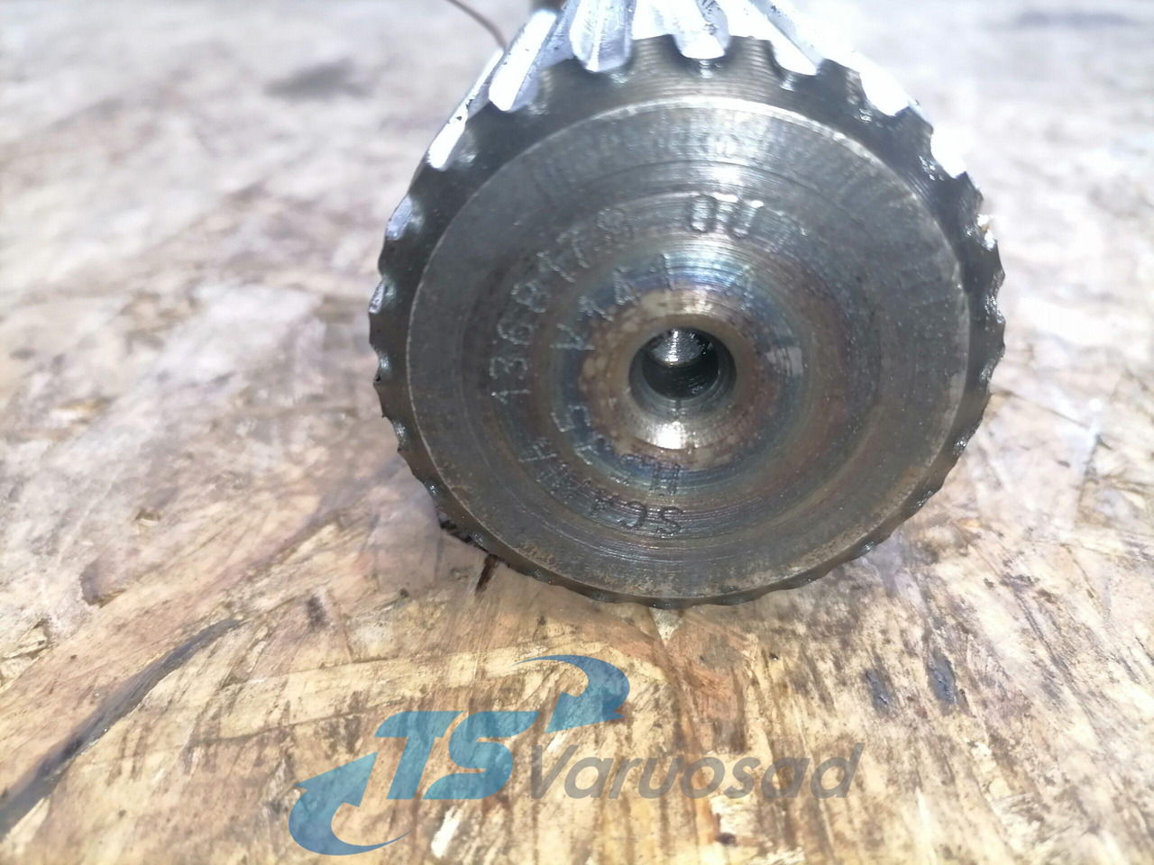 Scania Drive shaft 1368176 - Bán trục cho Xe tải: hình 4 Scania Drive shaft 1368176 - Bán trục cho Xe tải: hình 4