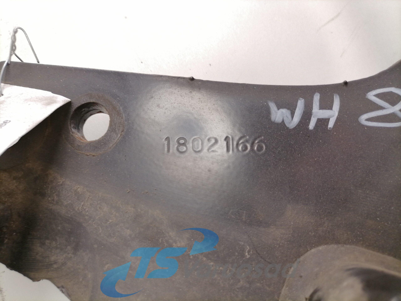 Scania Front bumper carrier 1802166 - Cản xe cho Xe tải: hình 4 Scania Front bumper carrier 1802166 - Cản xe cho Xe tải: hình 4