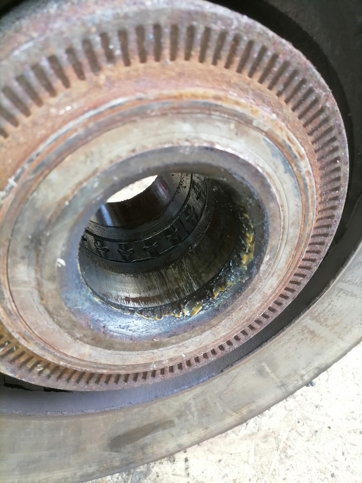 Scania Front hub 1724406 - Ổ bánh lái cho Xe tải: hình 4 Scania Front hub 1724406 - Ổ bánh lái cho Xe tải: hình 4