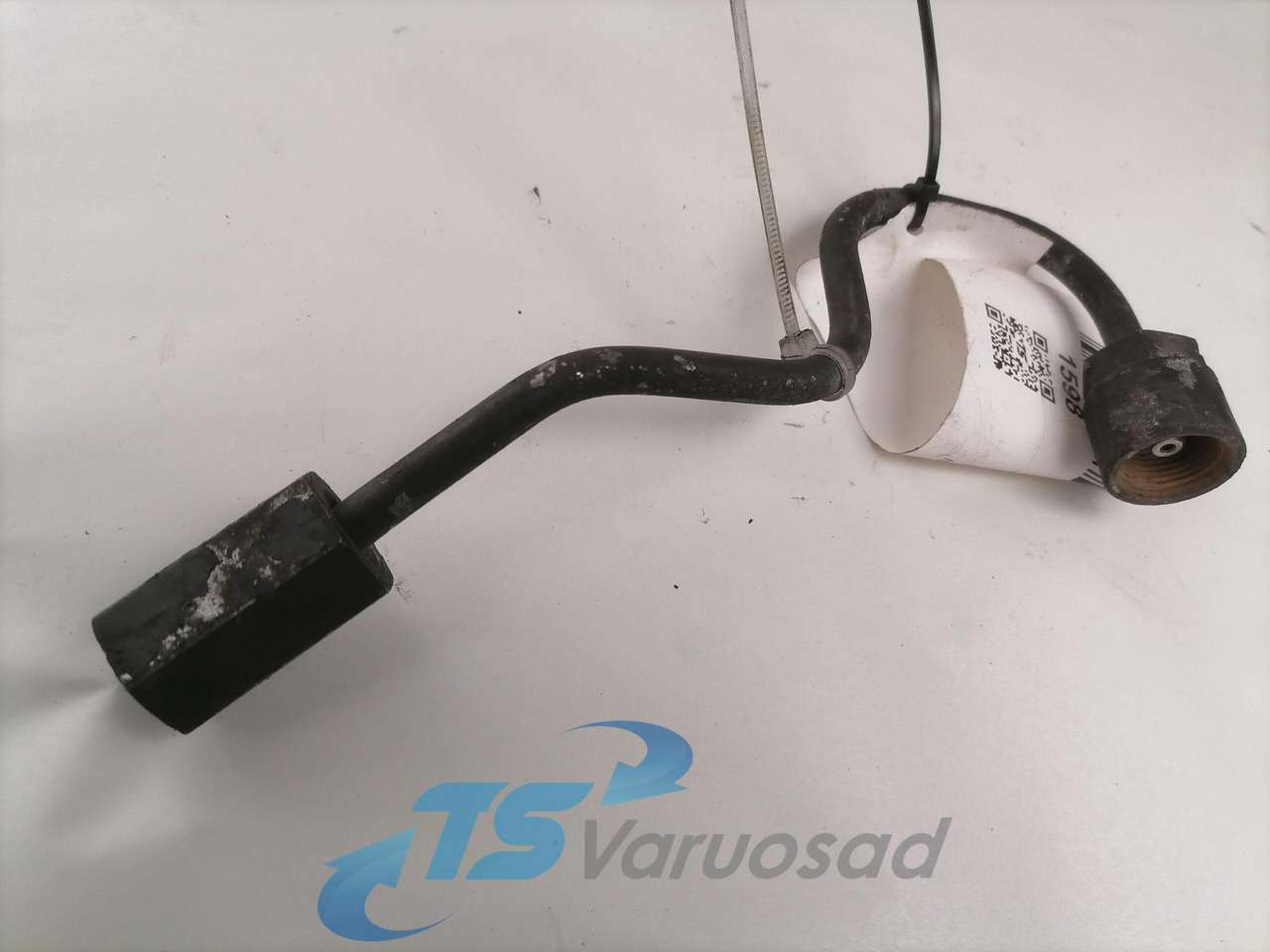 Scania Fuel pipe 1860539 - Hệ thống nhiên liệu cho Xe tải: hình 1 Scania Fuel pipe 1860539 - Hệ thống nhiên liệu cho Xe tải: hình 1