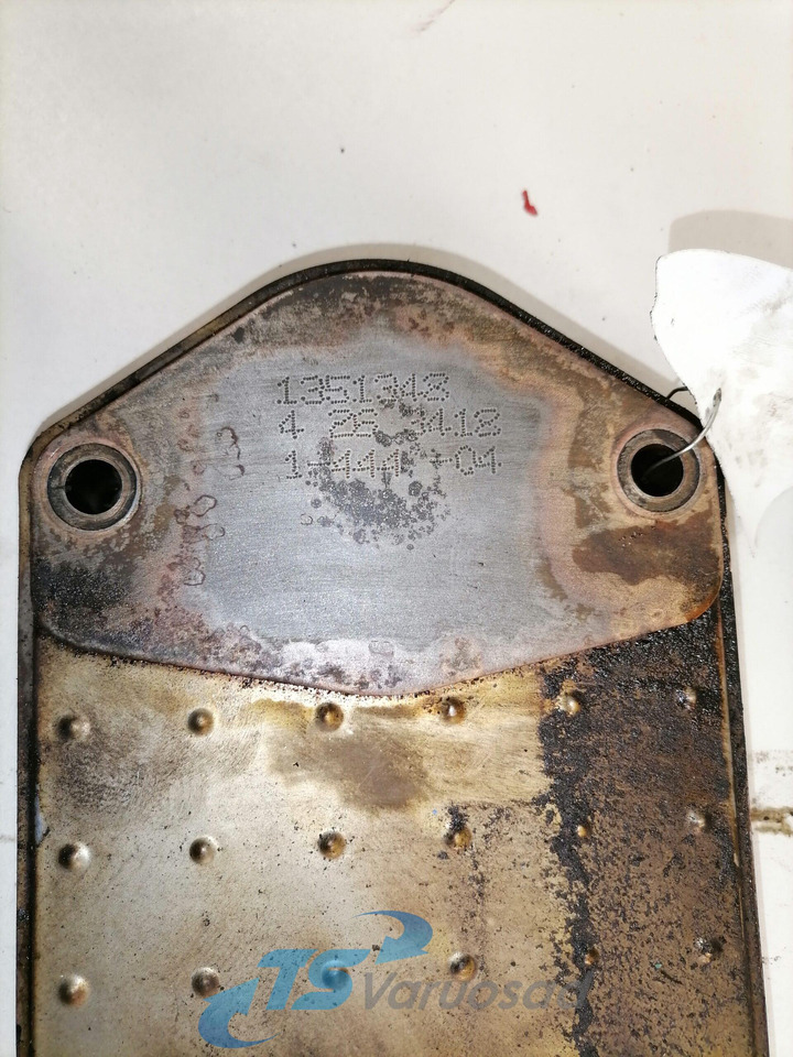 Scania Gerabox oil cooler 1351348 - Hộp số và các bộ phận cho Xe tải: hình 2 Scania Gerabox oil cooler 1351348 - Hộp số và các bộ phận cho Xe tải: hình 2