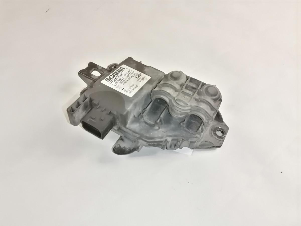 Scania Juhtplokk 2619143 - ECU cho Xe tải: hình 2 Scania Juhtplokk 2619143 - ECU cho Xe tải: hình 2