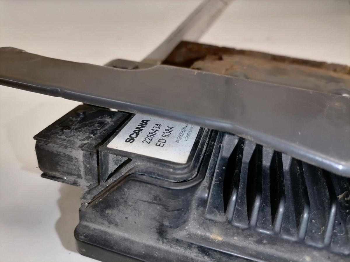 Scania Juhtplokk, püsikiirus 2268434 - ECU cho Xe tải: hình 4 Scania Juhtplokk, püsikiirus 2268434 - ECU cho Xe tải: hình 4