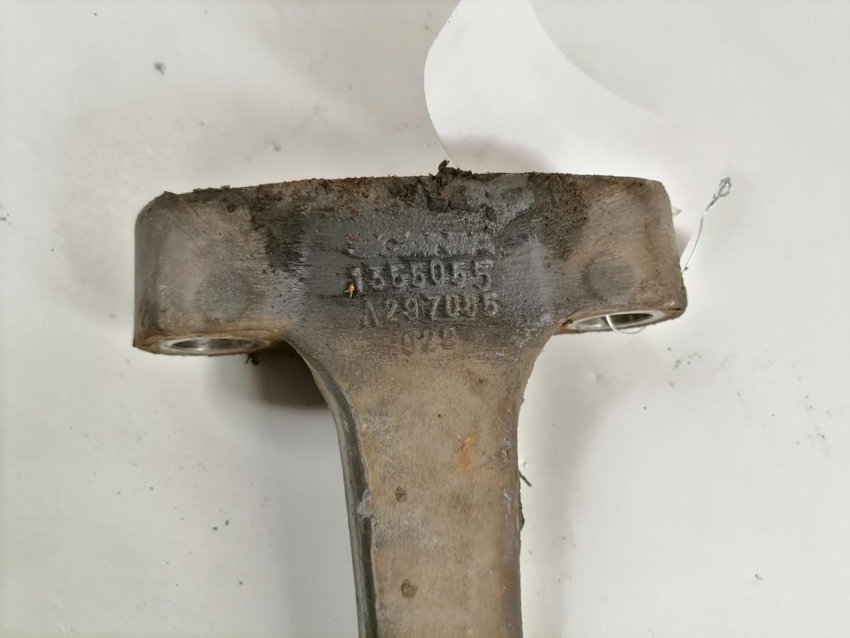 Scania Käändtelje hoob 1355055 - Trục và các bộ phận cho Xe tải: hình 4 Scania Käändtelje hoob 1355055 - Trục và các bộ phận cho Xe tải: hình 4