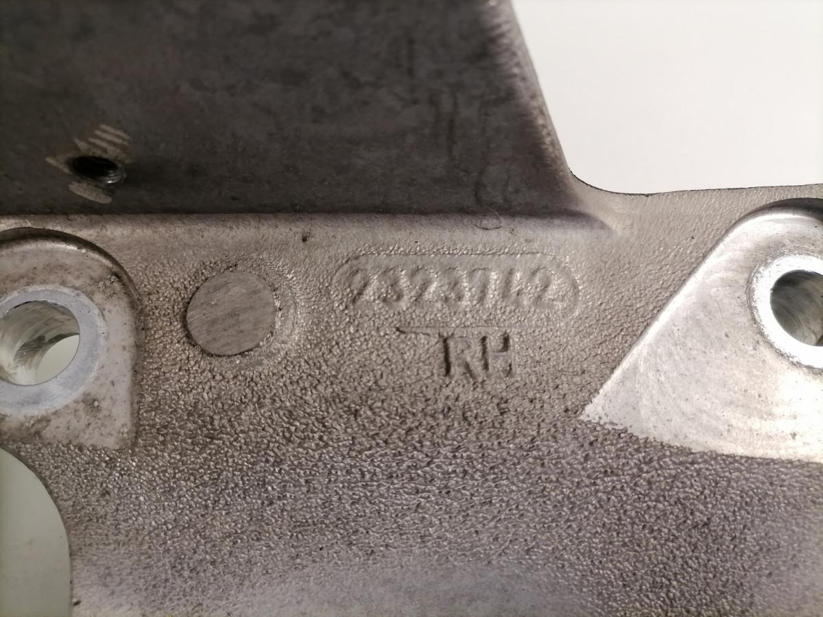 Scania Kabiini õhkpadja kandur 2323742 - Hệ thống treo cabin cho Xe tải: hình 3 Scania Kabiini õhkpadja kandur 2323742 - Hệ thống treo cabin cho Xe tải: hình 3