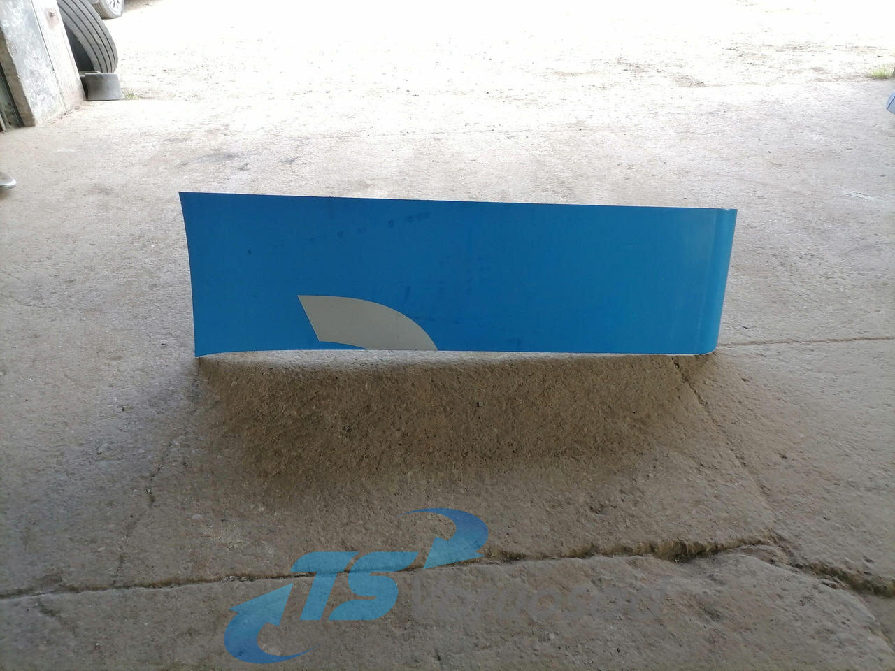 Scania Scania kabiini tuulesuunaja, vasak külg 1348521 - Khí động học/ Spoiler cho Xe tải: hình 1 Scania Scania kabiini tuulesuunaja, vasak külg 1348521 - Khí động học/ Spoiler cho Xe tải: hình 1