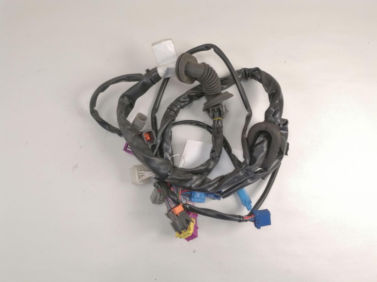 Scania Ukse juhtmestik 2243881 - Cửa và phụ tùng cho Xe tải: hình 4 Scania Ukse juhtmestik 2243881 - Cửa và phụ tùng cho Xe tải: hình 4