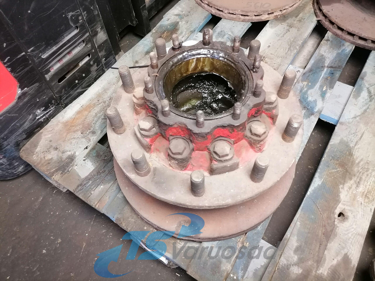 Scania Wheel hub 1386946 - Phụ tùng chung cho Xe tải: hình 2 Scania Wheel hub 1386946 - Phụ tùng chung cho Xe tải: hình 2