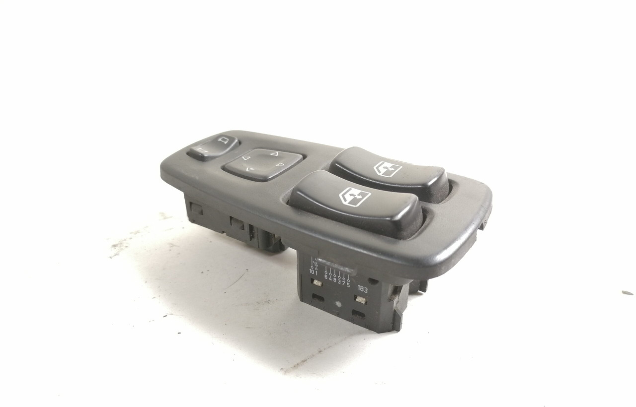 Scania switch 1863514 - Cabin cho Xe tải: hình 1 Scania switch 1863514 - Cabin cho Xe tải: hình 1