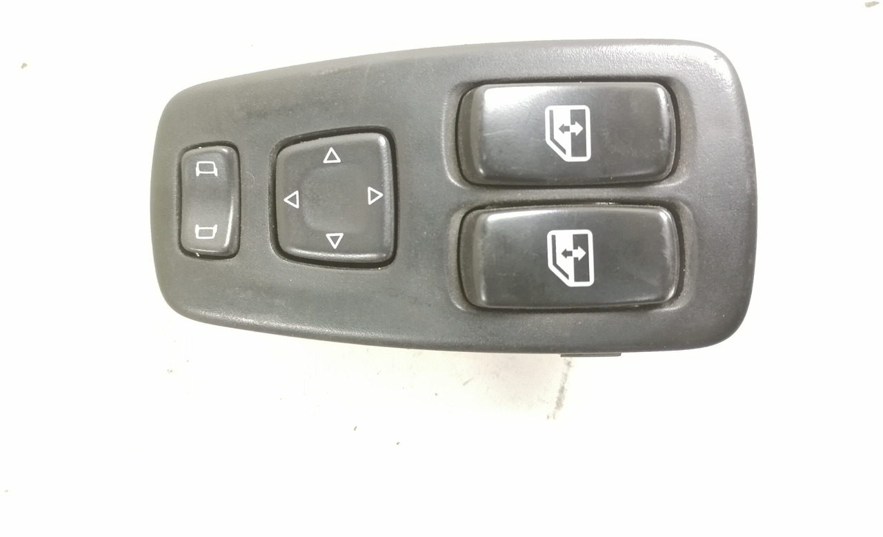 Scania switch 1863514 - Cabin cho Xe tải: hình 2 Scania switch 1863514 - Cabin cho Xe tải: hình 2