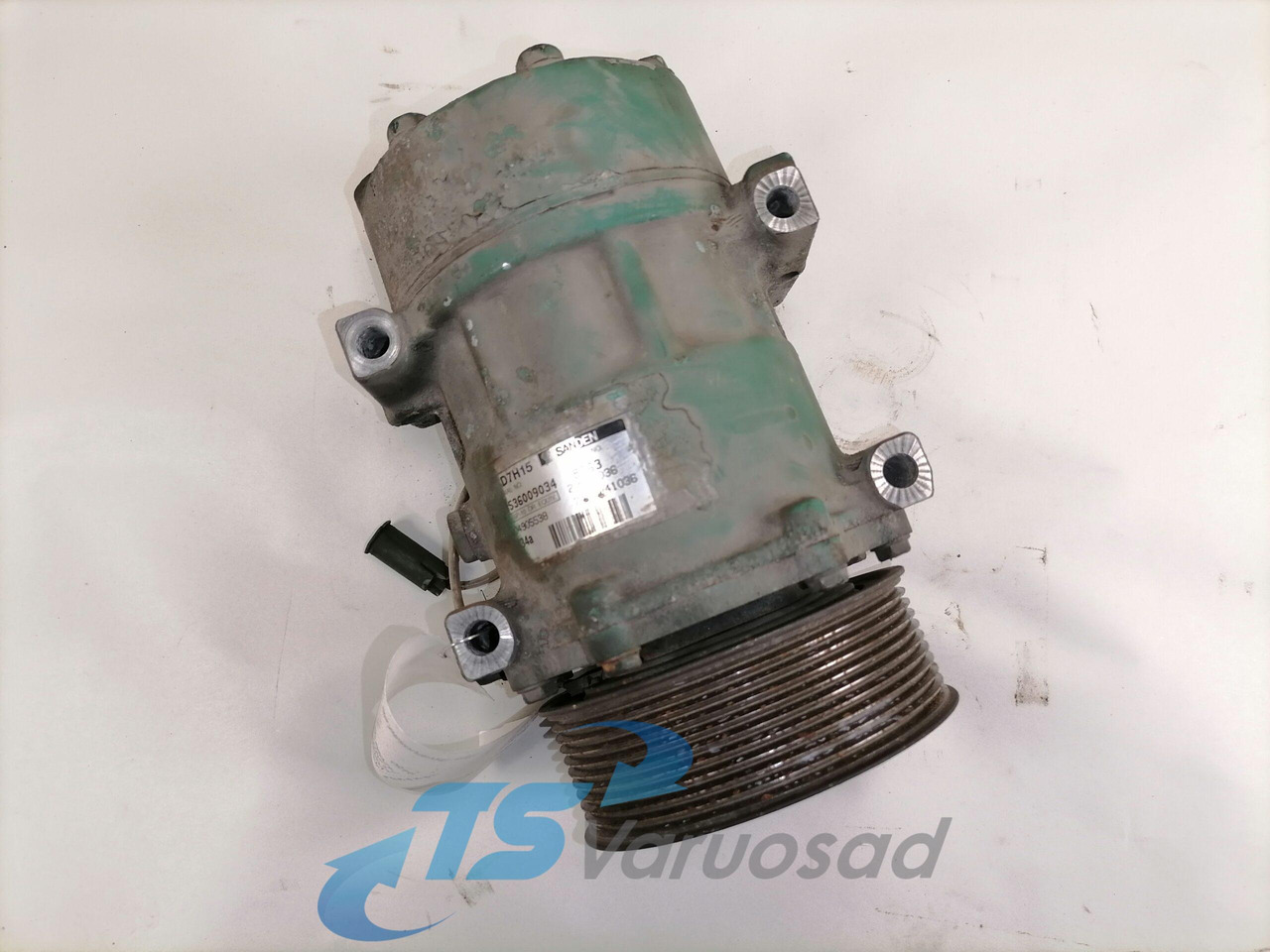 Volvo A/C compressor 7420941036 - Cấp nhiệt/ Thông gió cho Xe tải: hình 5 Volvo A/C compressor 7420941036 - Cấp nhiệt/ Thông gió cho Xe tải: hình 5