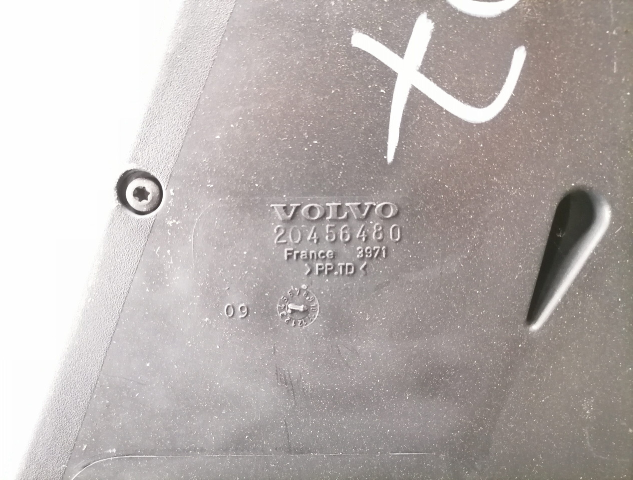Volvo Air intake 20456480 - Hệ thống nạp khí cho Xe tải: hình 2 Volvo Air intake 20456480 - Hệ thống nạp khí cho Xe tải: hình 2