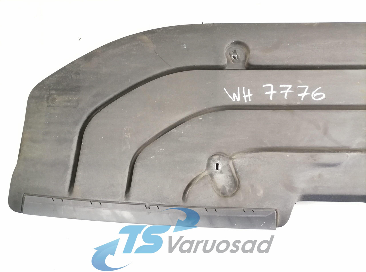 Volvo Air intake 20787977 - Hệ thống nạp khí cho Xe tải: hình 5 Volvo Air intake 20787977 - Hệ thống nạp khí cho Xe tải: hình 5