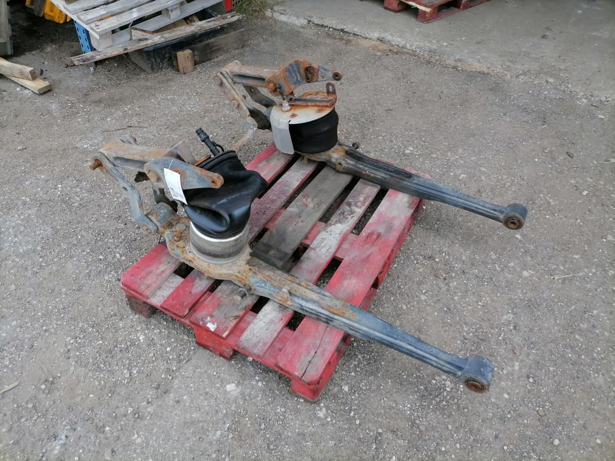 Volvo Air spring bracket 82054188 - Hệ thống treo không khí cho Xe tải: hình 3 Volvo Air spring bracket 82054188 - Hệ thống treo không khí cho Xe tải: hình 3