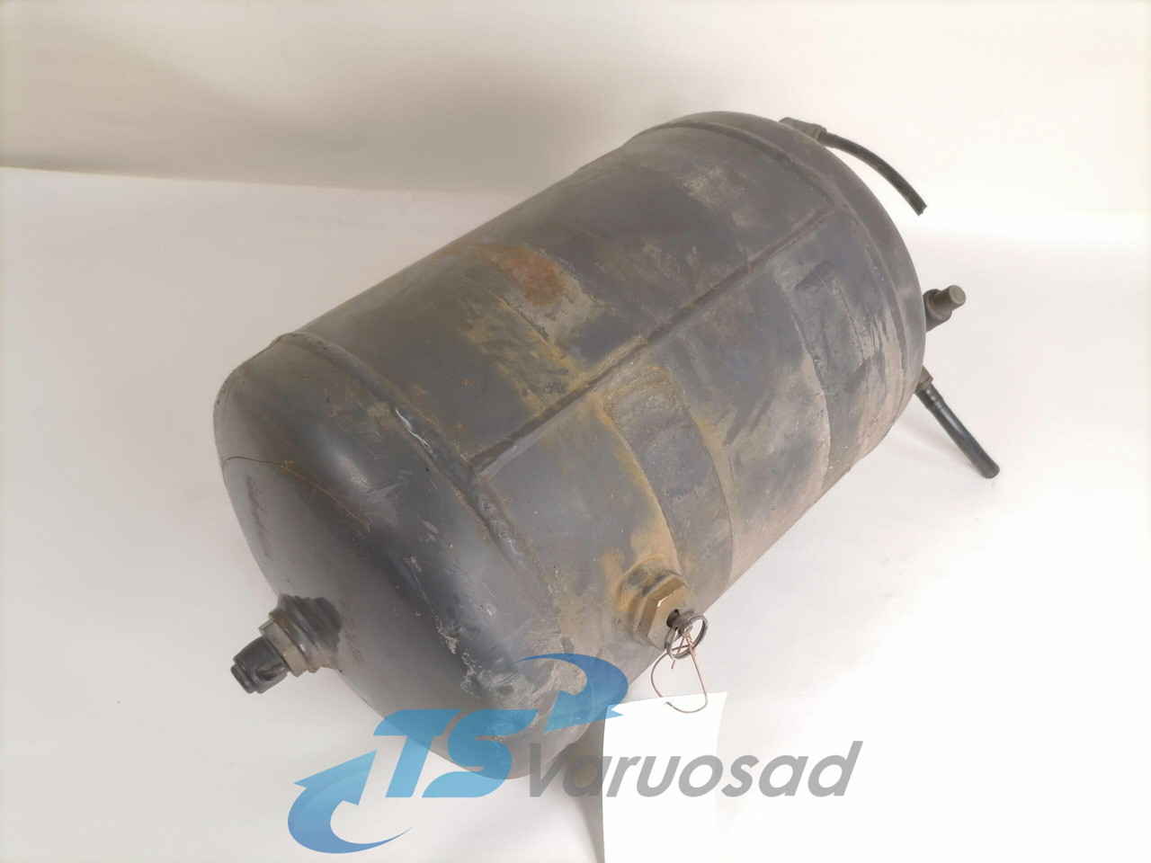 Volvo Air tank 20772295 - Phụ tùng chung cho Xe tải: hình 1 Volvo Air tank 20772295 - Phụ tùng chung cho Xe tải: hình 1