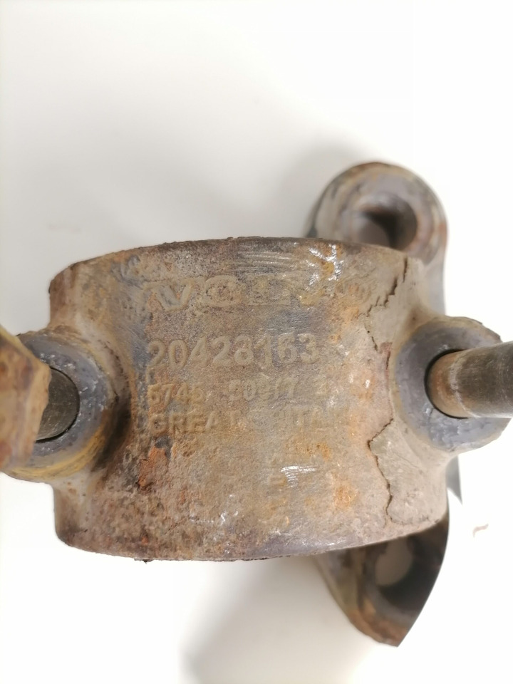 Volvo Anti-roll bar bracket 20428161 - Thanh cân bằng xe bán tải cho Xe tải: hình 2 Volvo Anti-roll bar bracket 20428161 - Thanh cân bằng xe bán tải cho Xe tải: hình 2