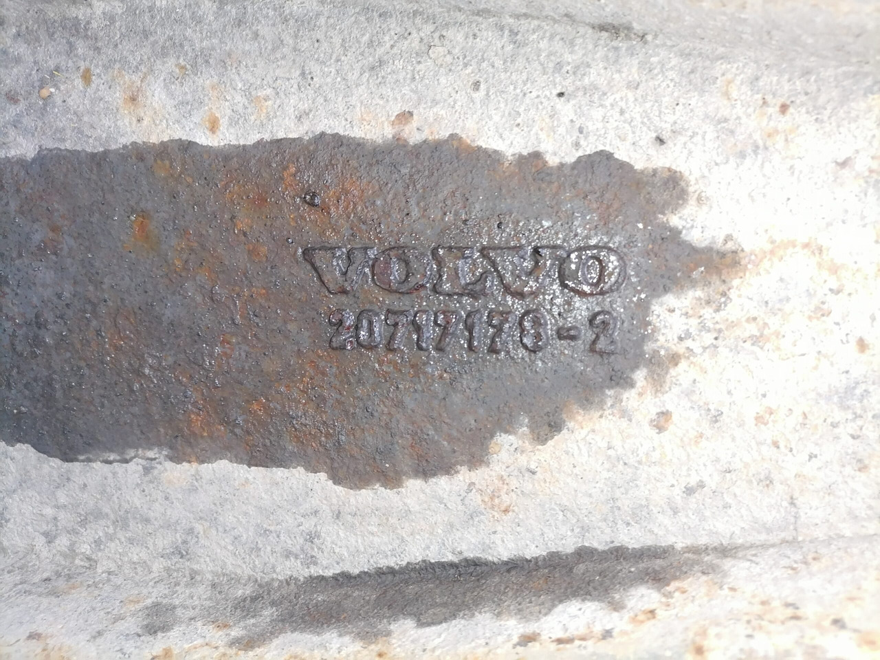 Volvo Bracket 20717178 - Hệ thống treo cho Xe tải: hình 3 Volvo Bracket 20717178 - Hệ thống treo cho Xe tải: hình 3