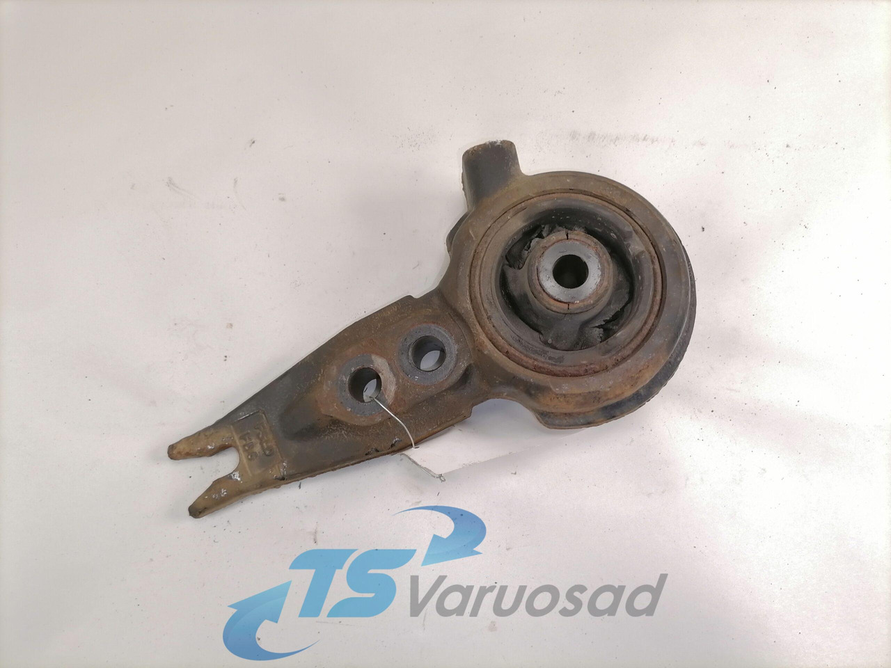 Volvo Cab carrier 82061473 - Hệ thống treo cabin cho Xe tải: hình 2 Volvo Cab carrier 82061473 - Hệ thống treo cabin cho Xe tải: hình 2