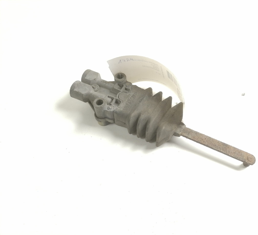 Volvo Cab suspension control valve 4640070030 - Hệ thống treo cabin cho Xe tải: hình 1 Volvo Cab suspension control valve 4640070030 - Hệ thống treo cabin cho Xe tải: hình 1