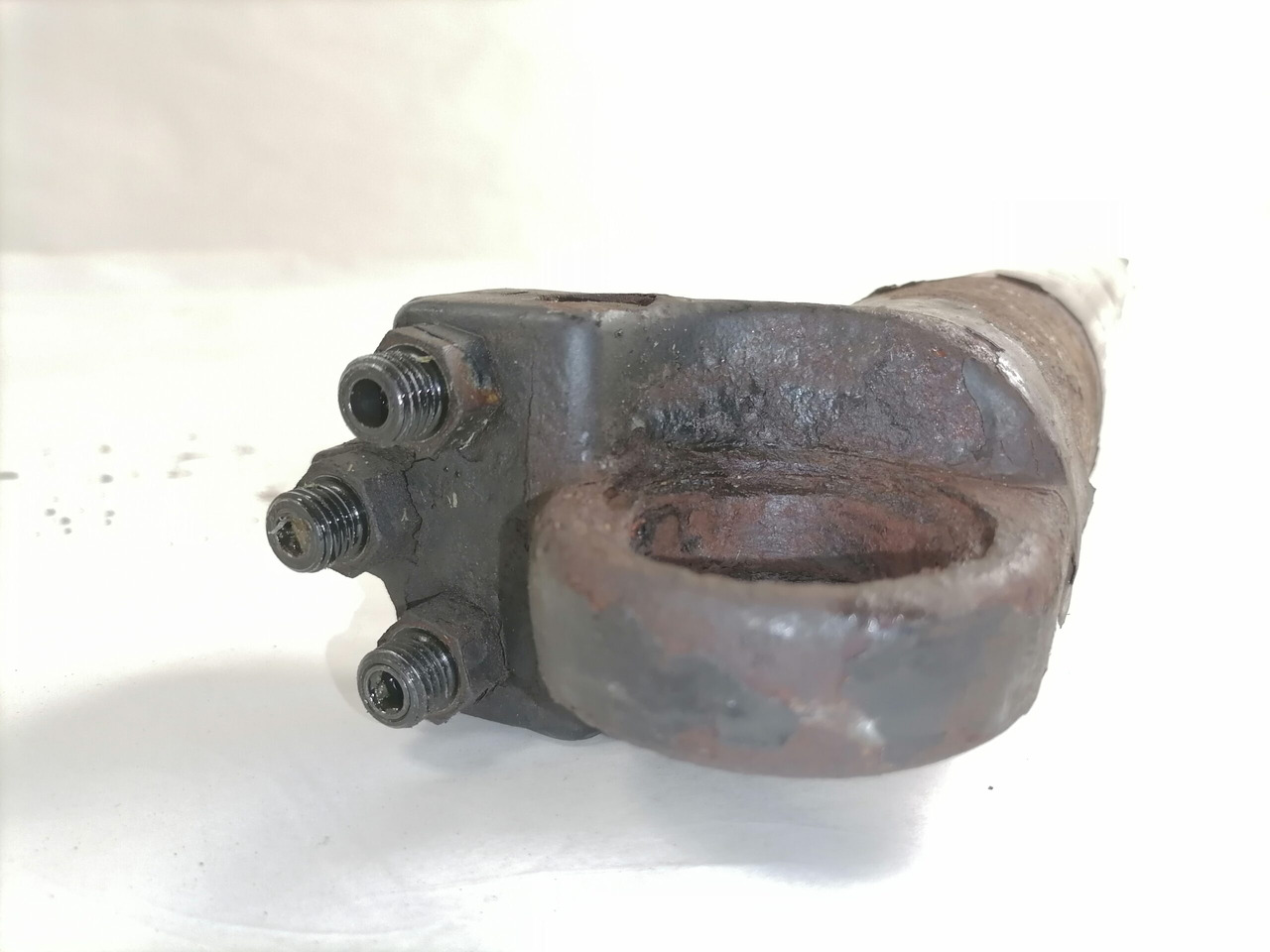 Volvo Cab tilting cylinder 3198843 - Hệ thống treo cabin cho Xe tải: hình 3 Volvo Cab tilting cylinder 3198843 - Hệ thống treo cabin cho Xe tải: hình 3