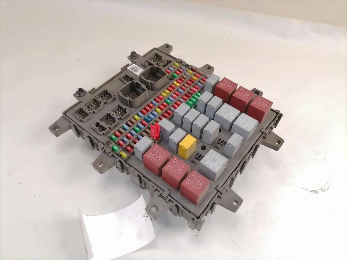 Volvo Central electric unit 5010590677 - Cầu chì cho Xe tải: hình 2 Volvo Central electric unit 5010590677 - Cầu chì cho Xe tải: hình 2