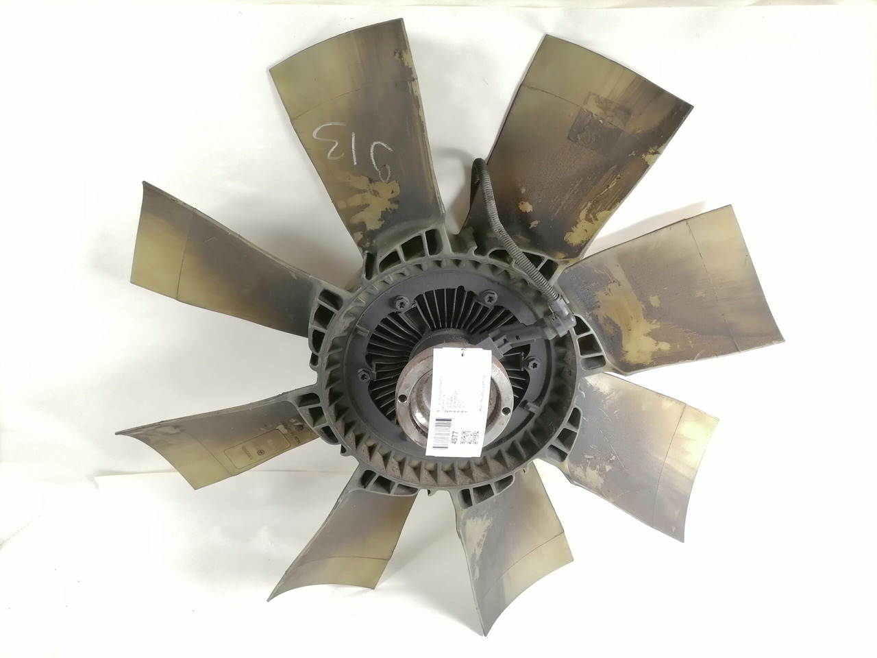 Volvo Cooling fan 20805997 - Quạt cho Xe tải: hình 3 Volvo Cooling fan 20805997 - Quạt cho Xe tải: hình 3