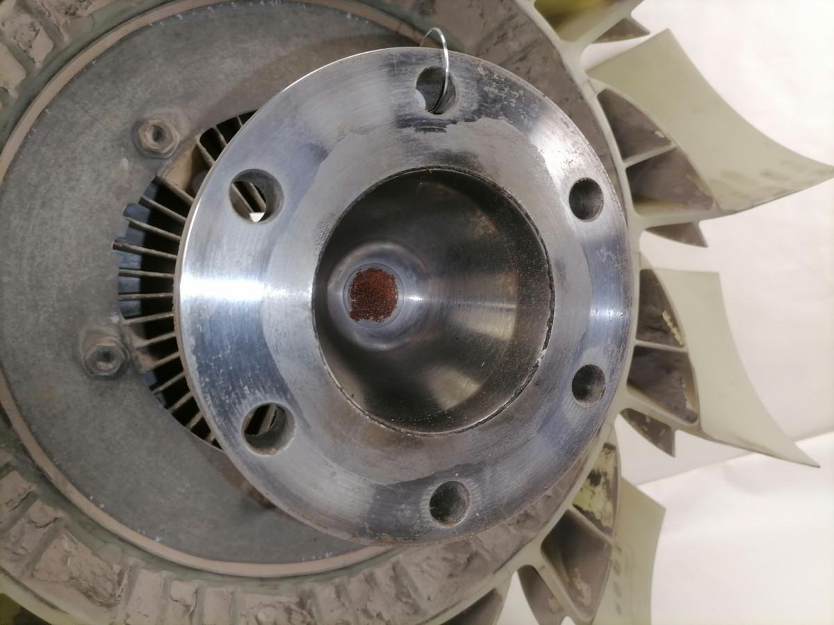 Volvo Cooling fan 20832823 - Quạt cho Xe tải: hình 4 Volvo Cooling fan 20832823 - Quạt cho Xe tải: hình 4