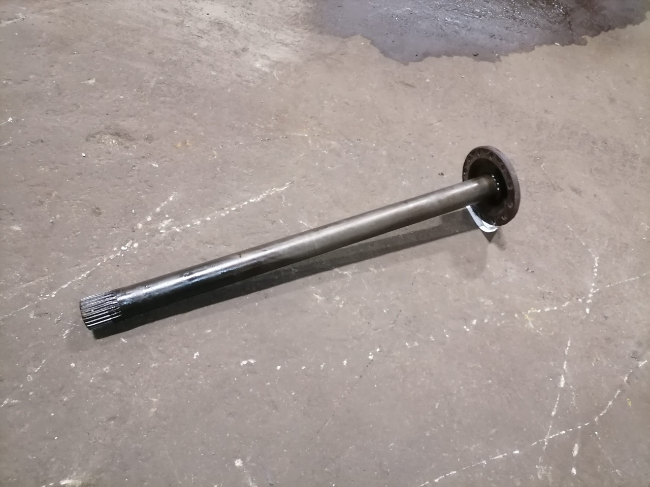 Volvo Drive shaft 1524627 - Bán trục cho Xe tải: hình 1 Volvo Drive shaft 1524627 - Bán trục cho Xe tải: hình 1