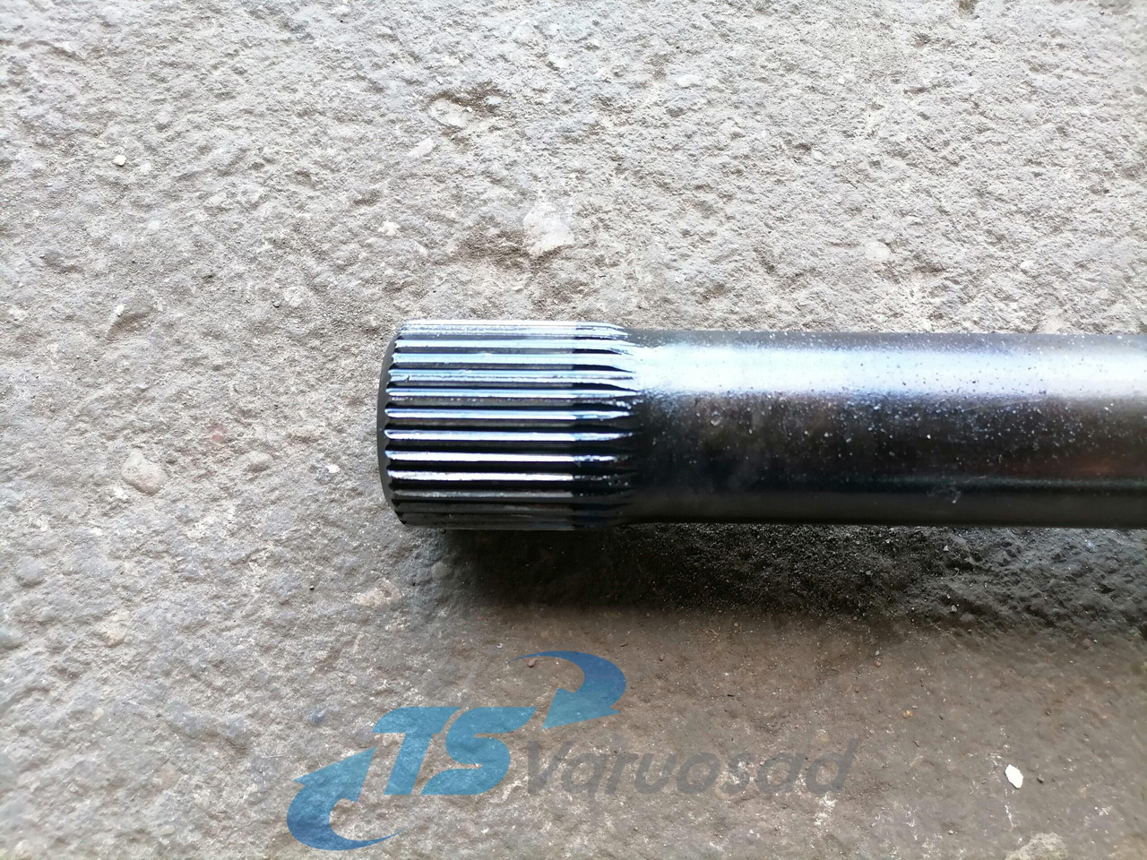 Volvo Drive shaft 3152146 - Bán trục cho Xe tải: hình 2 Volvo Drive shaft 3152146 - Bán trục cho Xe tải: hình 2