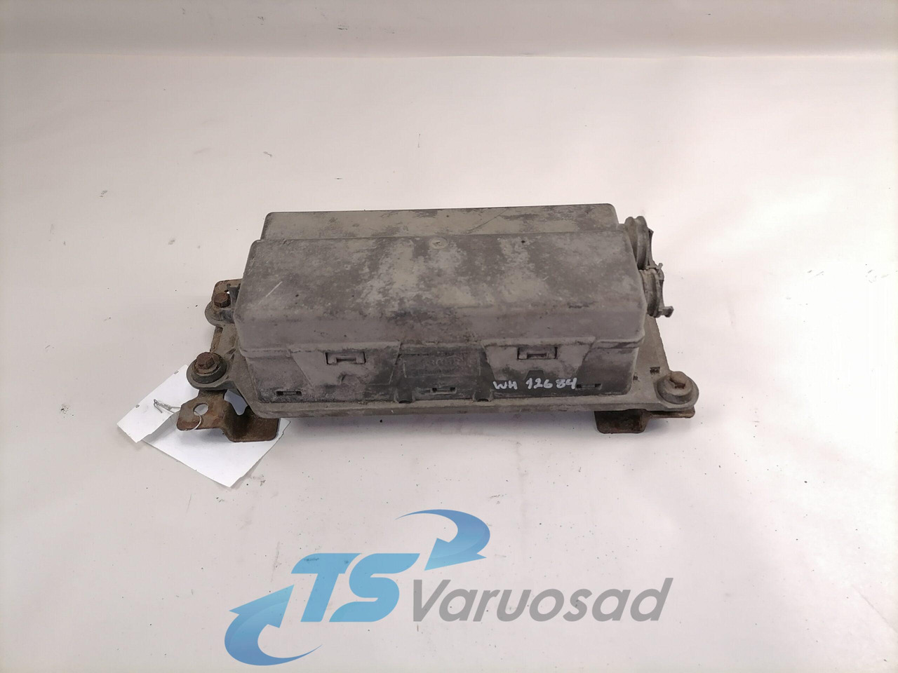 Volvo Ecu RCIOM 21855936 - ECU cho Xe tải: hình 1 Volvo Ecu RCIOM 21855936 - ECU cho Xe tải: hình 1