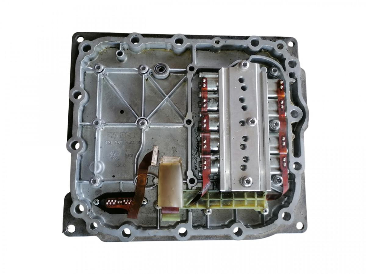 Volvo Gear control 4213674206 - Hộp số và các bộ phận cho Xe tải: hình 1 Volvo Gear control 4213674206 - Hộp số và các bộ phận cho Xe tải: hình 1