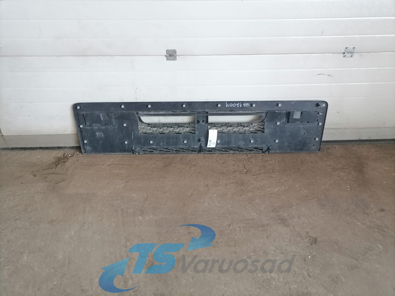 Volvo Grille panel 82150186 - Lưới tản nhiệt cho Xe tải: hình 3 Volvo Grille panel 82150186 - Lưới tản nhiệt cho Xe tải: hình 3